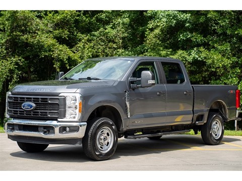 2023 Ford F-250 SD XL Crew Cab 4WD