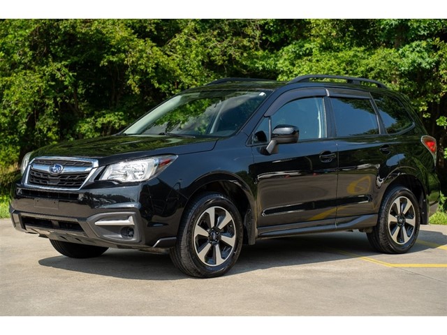 Subaru Forester 2.5i Premium PZEV CVT in Fuquay-Varina