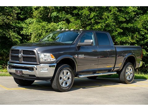 2017 RAM 2500 SLT Crew Cab SWB 4WD