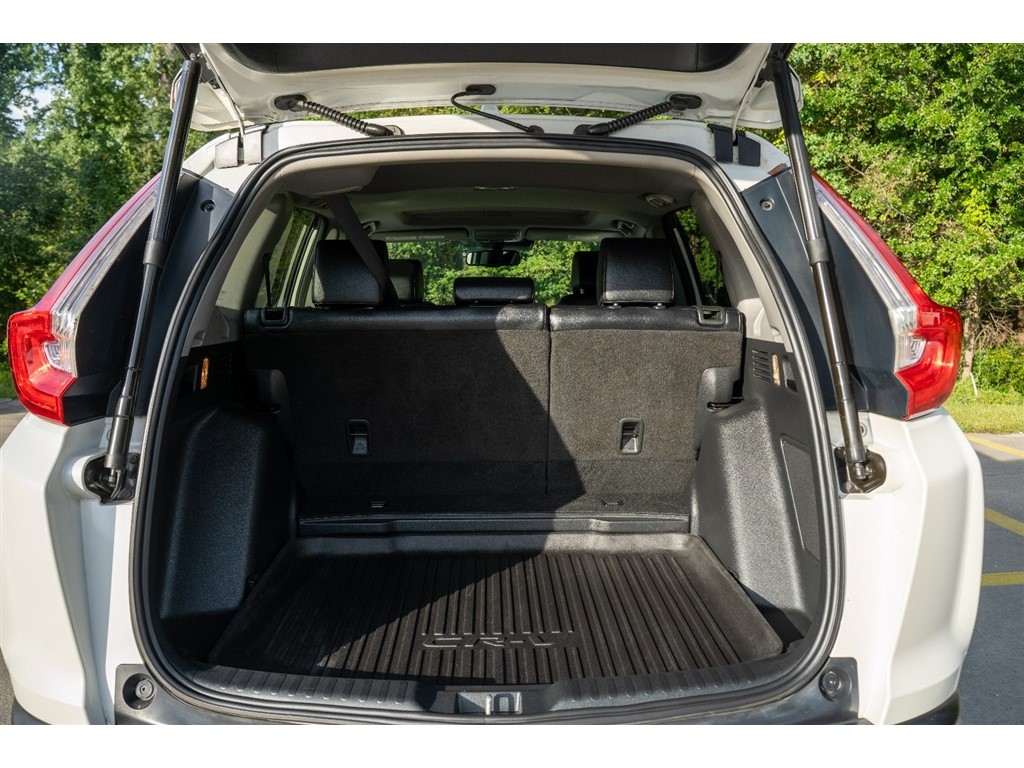 2018 Honda CR-V Touring photo 13