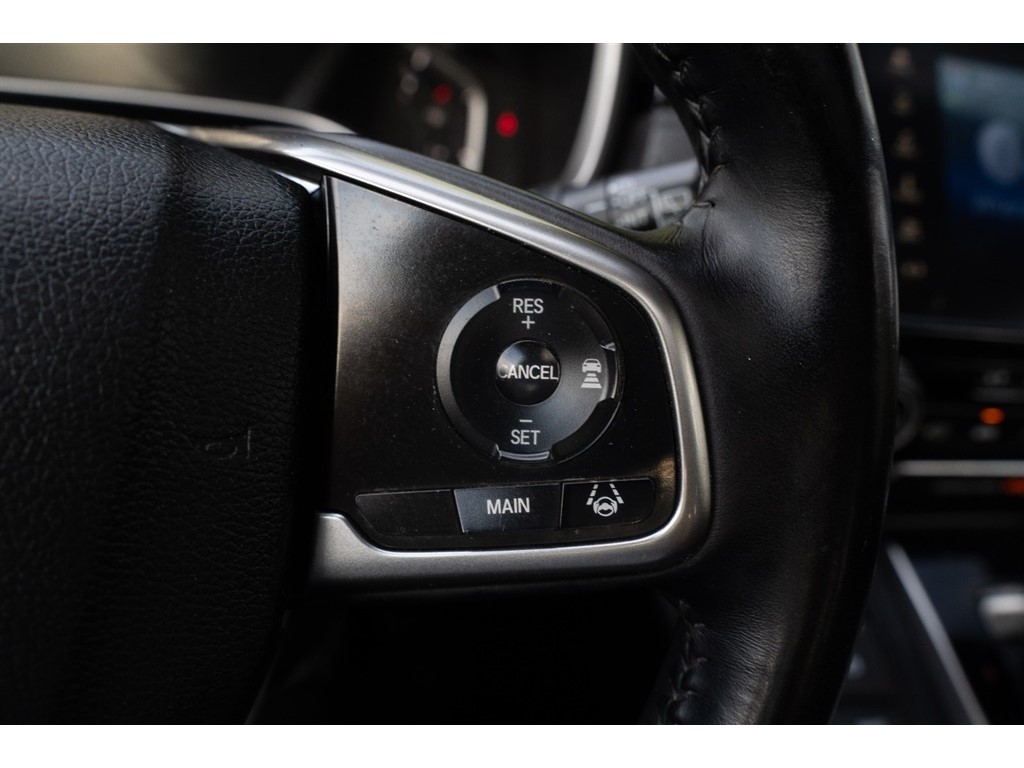 2018 Honda CR-V Touring photo 29