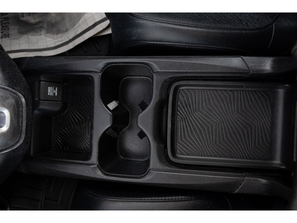 2018 Honda CR-V Touring photo 32