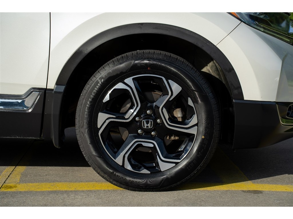 2018 Honda CR-V Touring photo 7