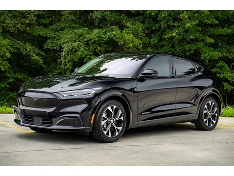 2022 Ford Mustang Mach-E Premium