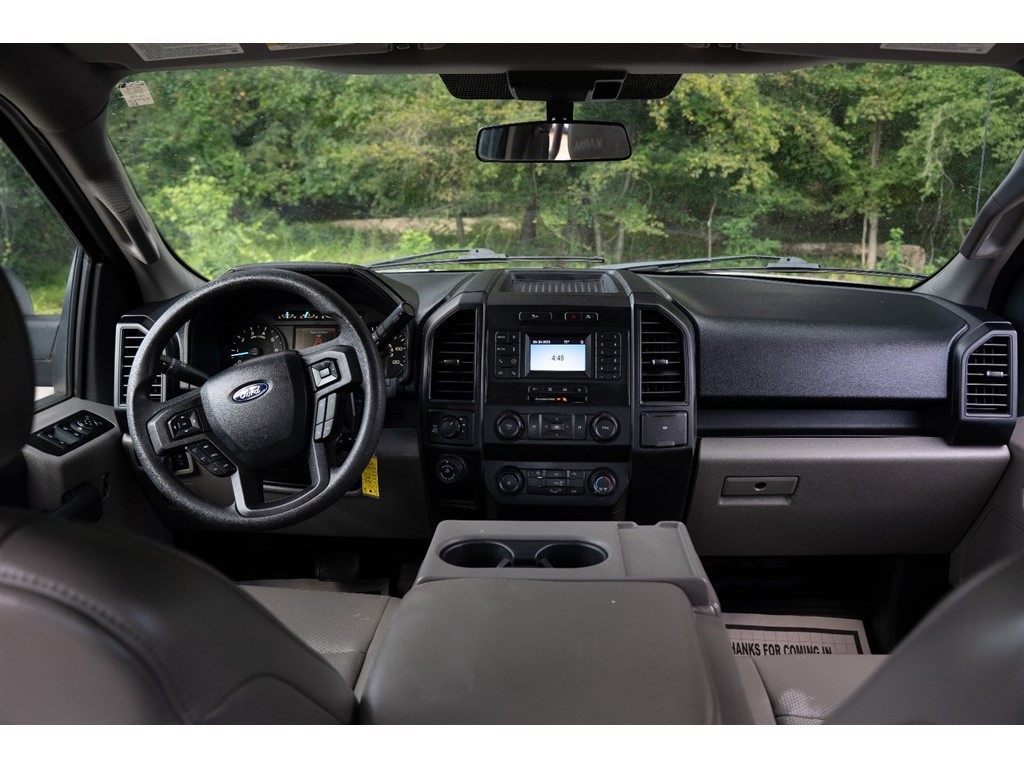 2020 Ford F-150 XL photo 16