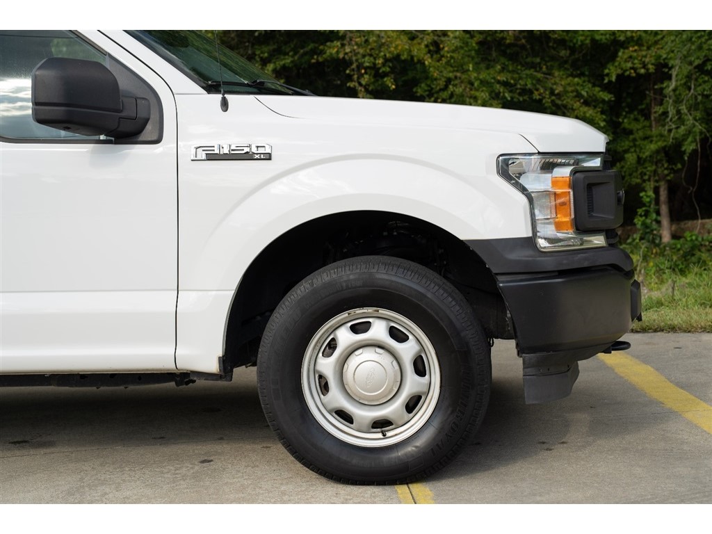 2020 Ford F-150 XL photo 5