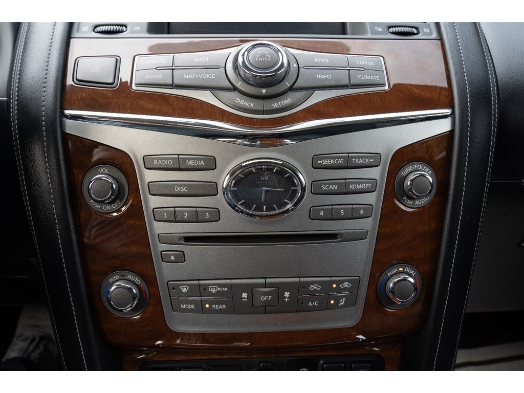 2019 Infiniti QX80 Luxe photo 40