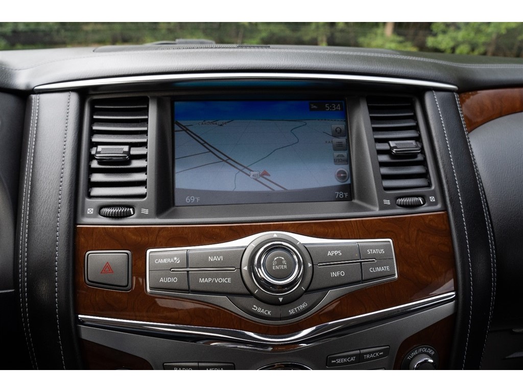 2019 Infiniti QX80 Luxe photo 41