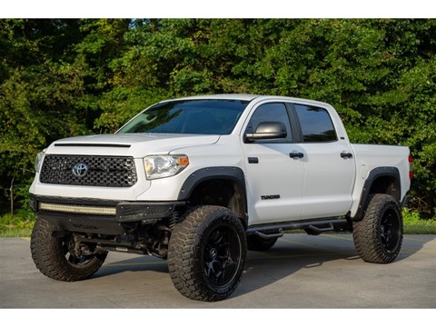 2016 Toyota Tundra SR5 4WD LIFTED