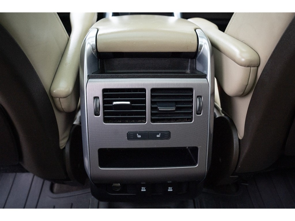 2018 Land Rover Range Rover Sport HSE photo 18
