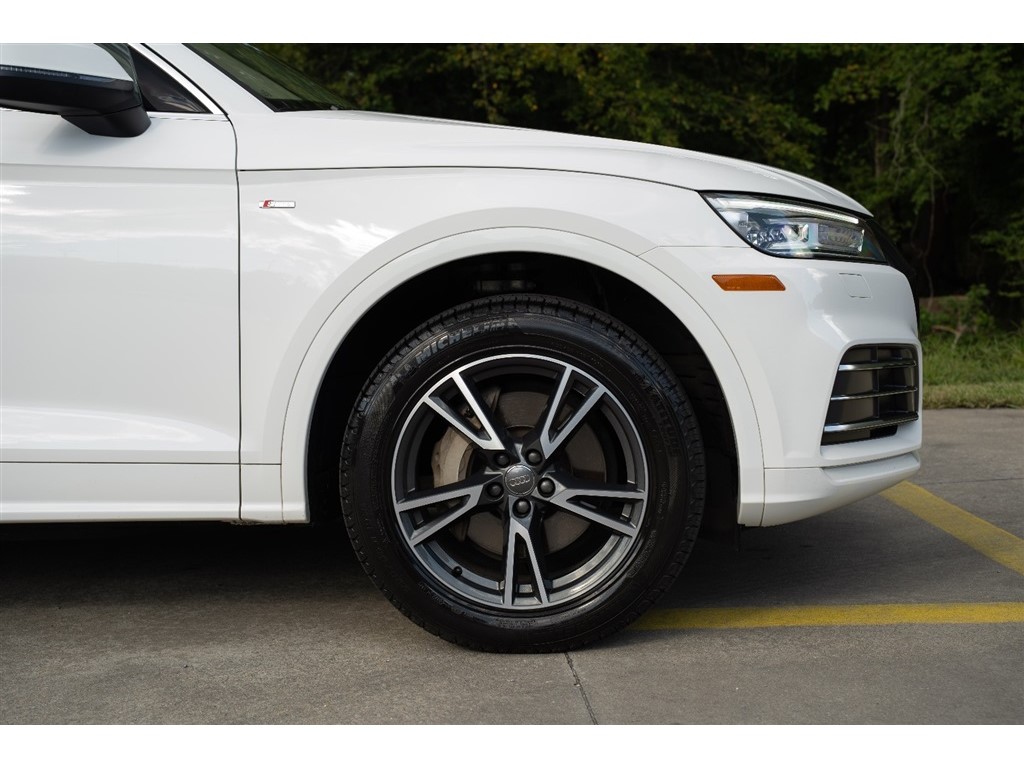2020 Audi Q5 Premium photo 3