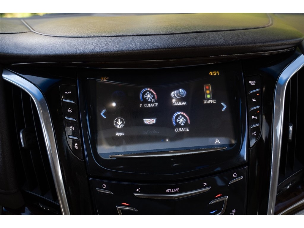 2017 Cadillac Escalade Luxury photo 48