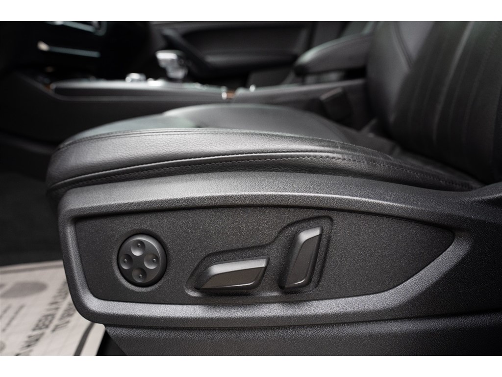 2020 Audi Q5 Premium photo 29