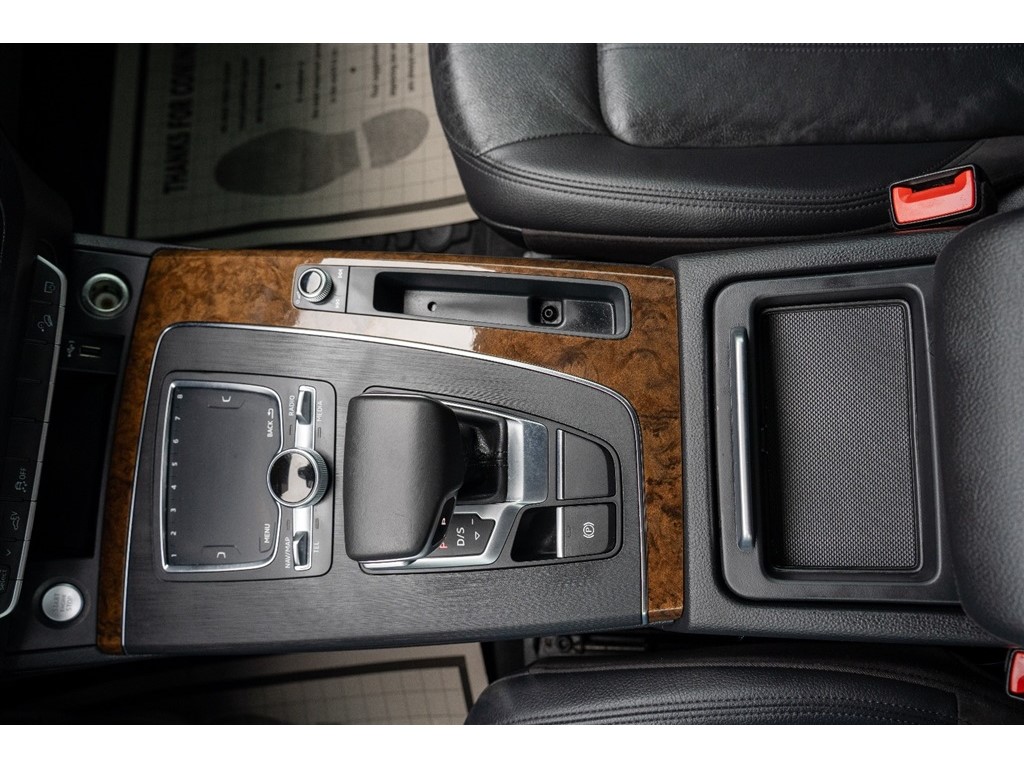 2020 Audi Q5 Premium photo 37