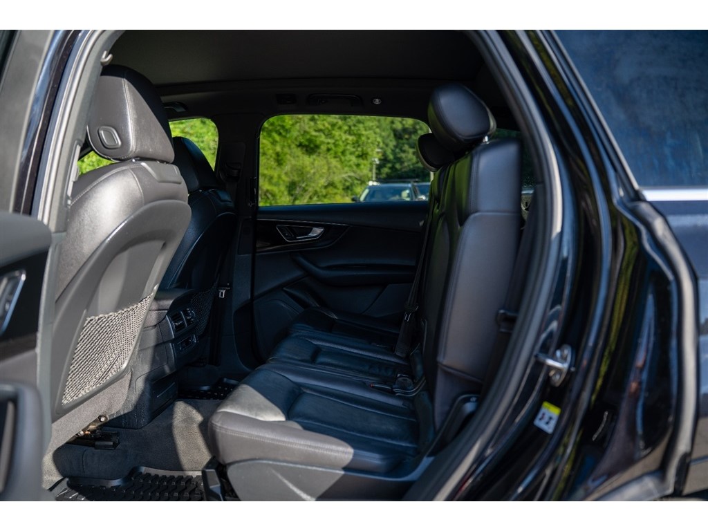 2017 Audi Q7 3.0 Premium Plus photo 16