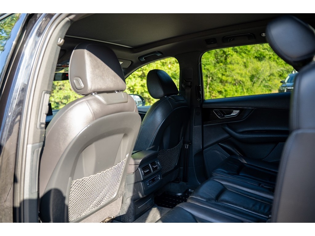 2017 Audi Q7 3.0 Premium Plus photo 21