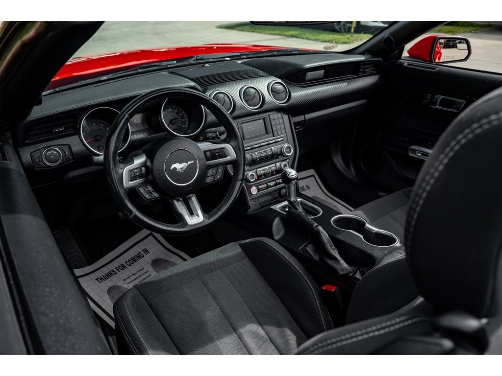 2018 Ford Mustang EcoBoost Convertible photo 14