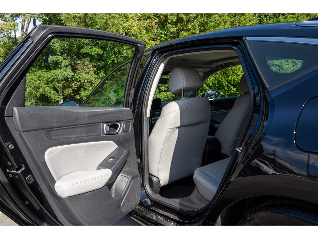 2023 Acura Integra Base photo 12