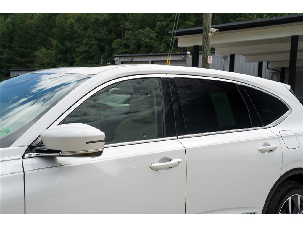 2022 Acura MDX SH-AWD photo 8