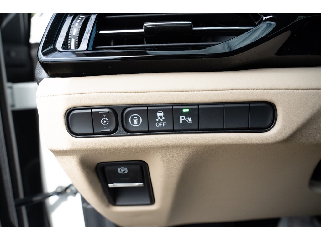 2022 Acura MDX SH-AWD photo 34