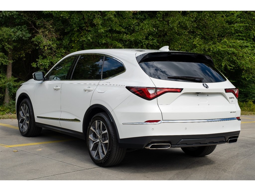 2022 Acura MDX SH-AWD photo 5