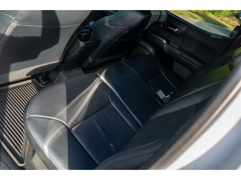 2017 Toyota Tacoma TRD Pro photo 22