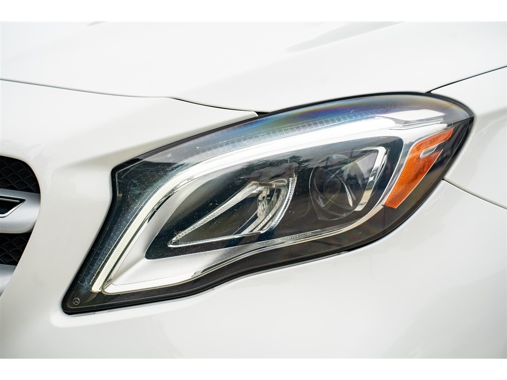 2019 Mercedes Benz GLA 250 4MATIC photo 8