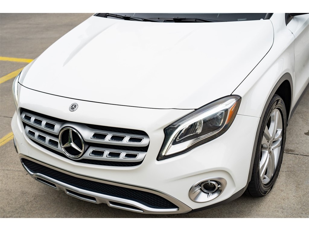 2019 Mercedes Benz GLA 250 4MATIC photo 9