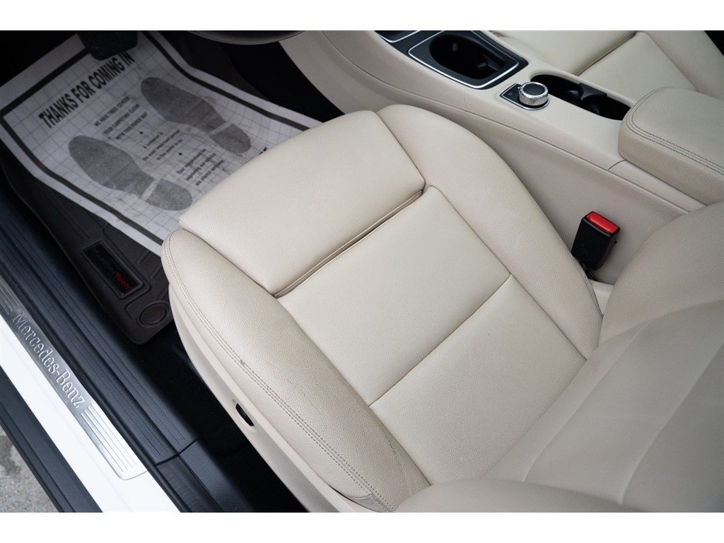 2019 Mercedes Benz GLA 250 4MATIC photo 25