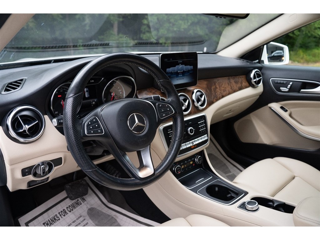 2019 Mercedes Benz GLA 250 4MATIC photo 26
