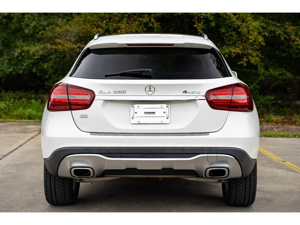 2019 Mercedes Benz GLA 250 4MATIC photo 6