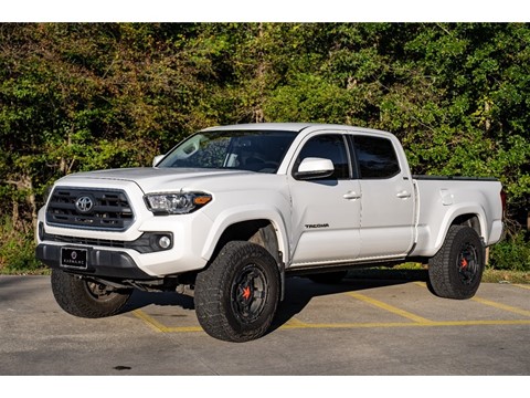 2017 Toyota Tacoma SR5 Double Cab Super Long Bed V6 6AT 4WD