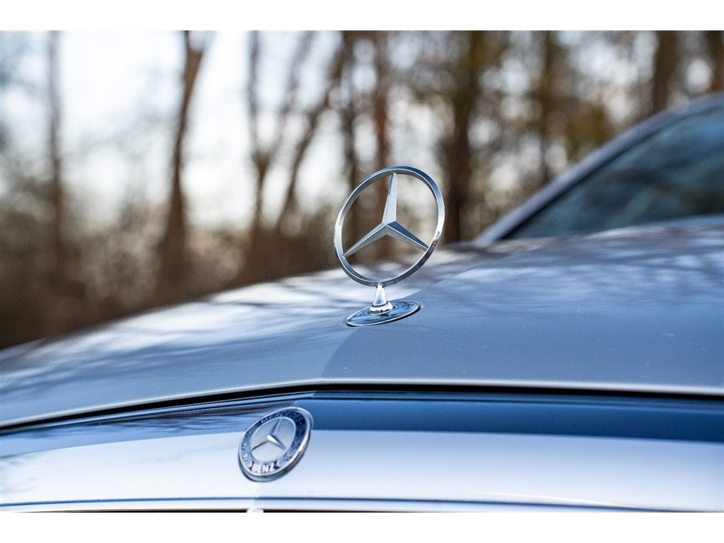 2013 Mercedes Benz E 4MATIC photo 3