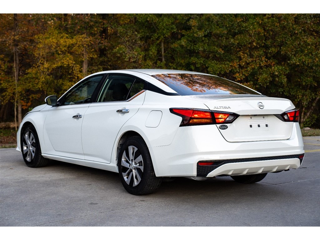2022 Nissan Altima 2.5 S photo 4