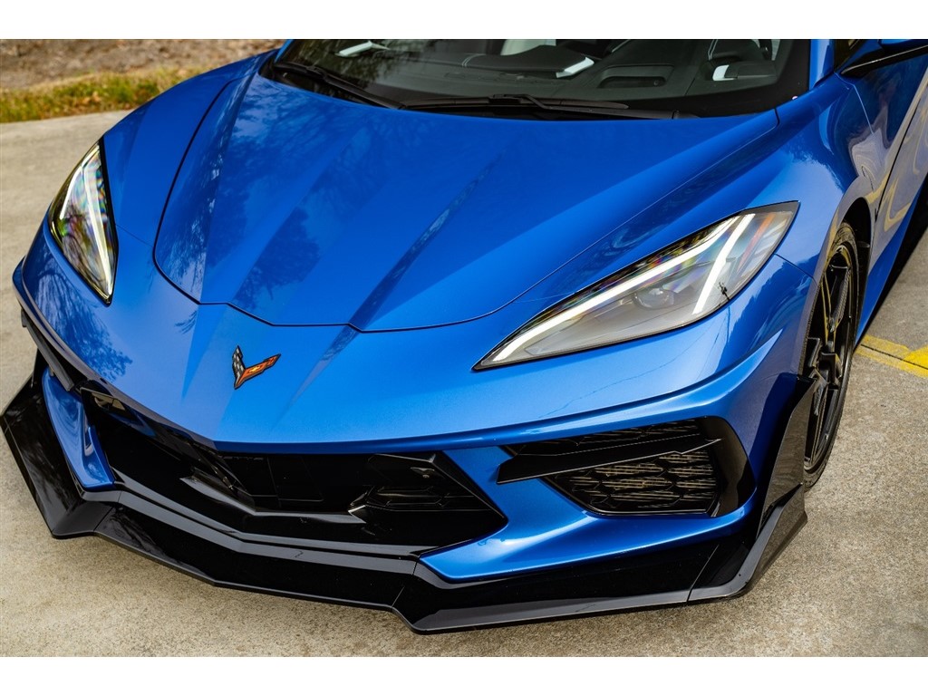 2021 Chevrolet Corvette 2LT Convertible photo 4