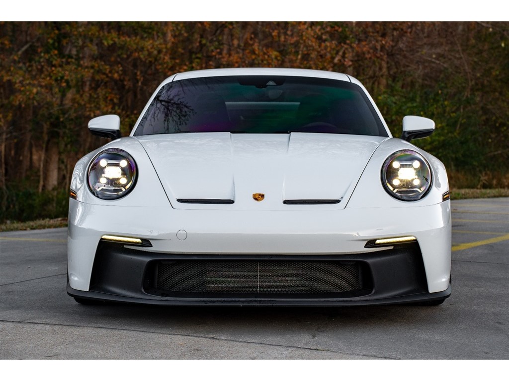 2022 Porsche 911 GT3 Touring photo 2