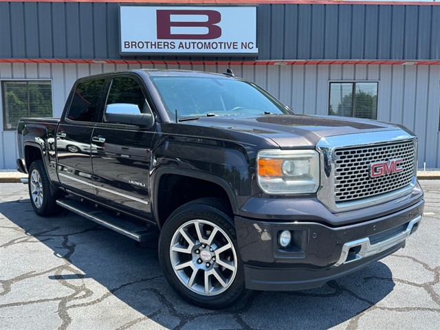 GMC Sierra 1500 Denali Crew Cab 4WD in Aberdeen