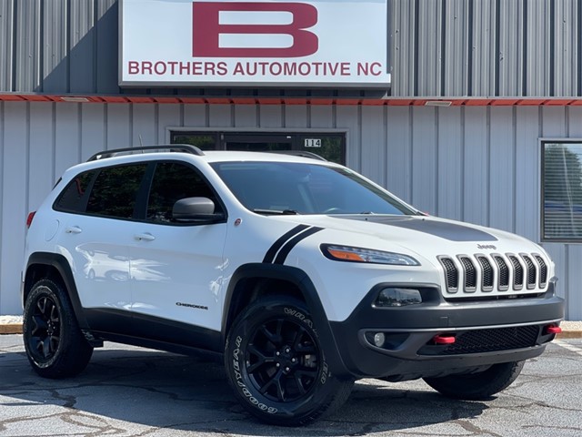 Jeep Cherokee Trailhawk 4WD in Aberdeen