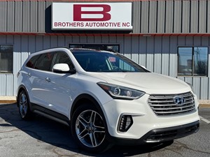 Picture of a 2017 Hyundai Santa Fe Limited Ultimate