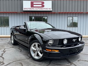 2008 Ford Mustang GT Premium Convertible for sale by dealer
