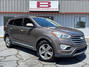 Picture of a 2013 Hyundai Santa Fe GLS