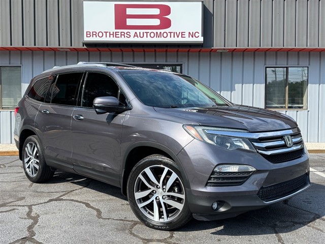 Honda Pilot Touring 4WD in Aberdeen