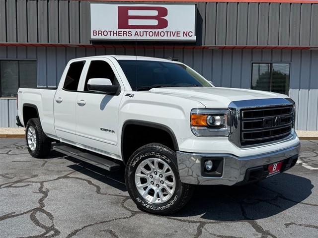 GMC Sierra 1500 SLE Ext. Cab 4WD in Aberdeen
