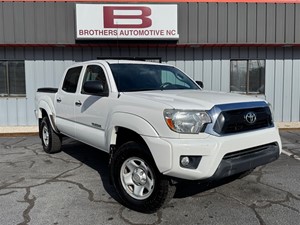 Picture of a 2015 Toyota Tacoma PreRunner Double Cab V6