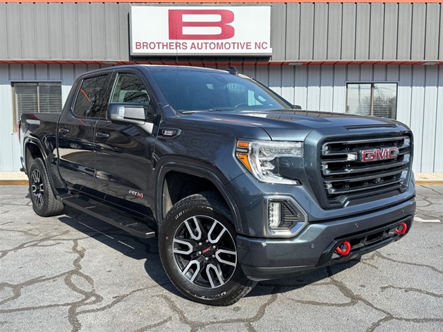 GMC Sierra 1500 AT4 Crew Cab 4WD in Aberdeen