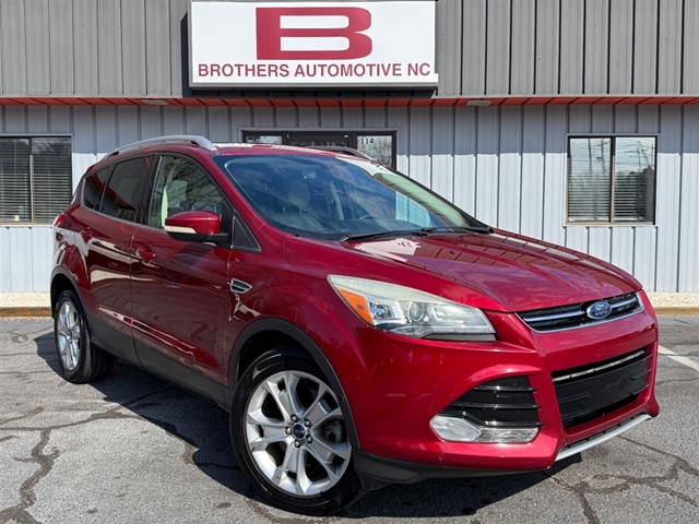 Ford Escape Titanium in Aberdeen