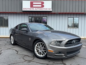 2013 Ford Mustang V6 Coupe for sale by dealer