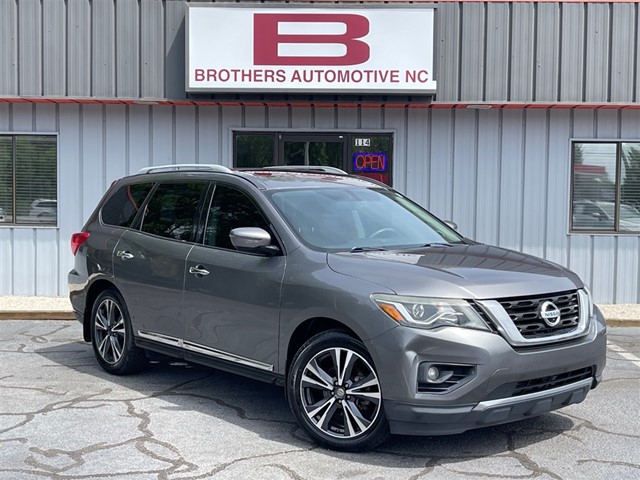 Nissan Pathfinder Platinum 2WD in Aberdeen