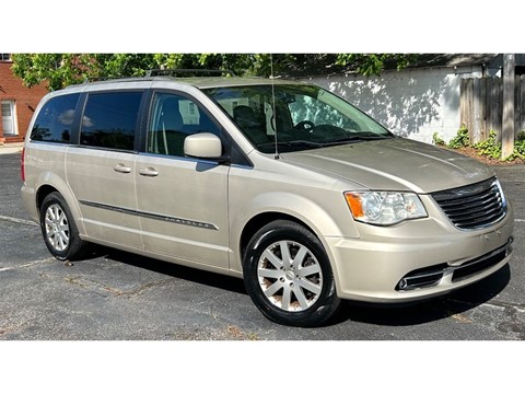 2013 Chrysler Town & Country Touring