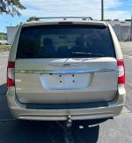 2013 Chrysler Town & Country Pic 2686_V202412211130036